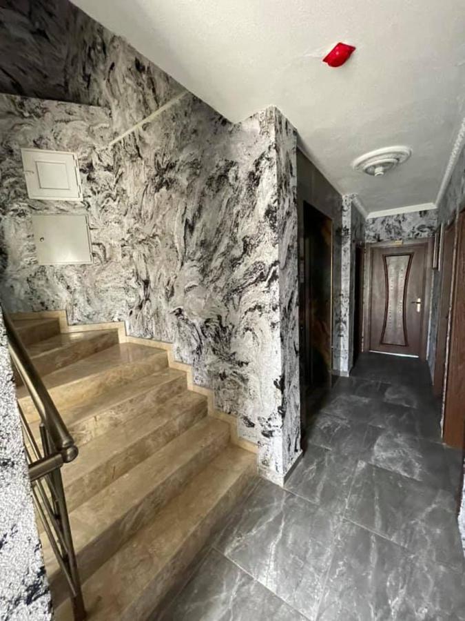 Oezguer Hotel Αττάλεια Εξωτερικό φωτογραφία
