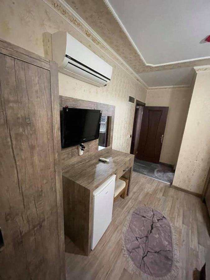 Oezguer Hotel Αττάλεια Εξωτερικό φωτογραφία