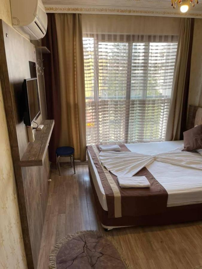 Oezguer Hotel Αττάλεια Εξωτερικό φωτογραφία